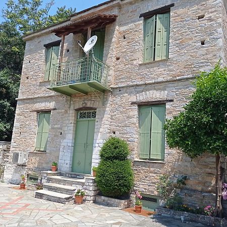 Marina Traditional Stonehouse Afétai Exterior photo
