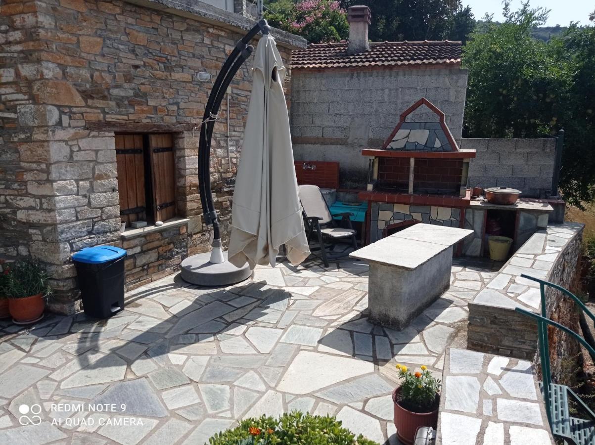 Marina Traditional Stonehouse Afétai Exterior photo