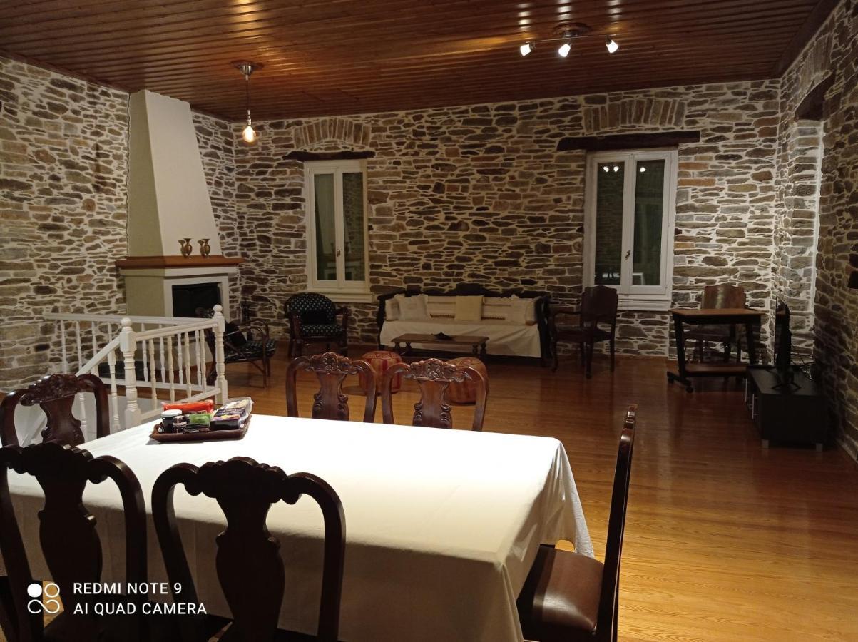 Marina Traditional Stonehouse Afétai Exterior photo